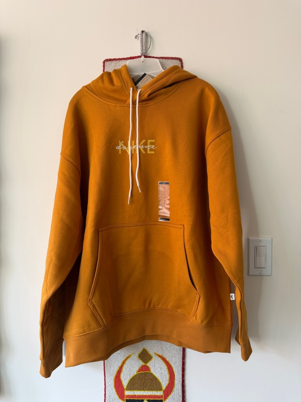 Gorgeous “NIKE” SB Hoodie NWT UNISEX